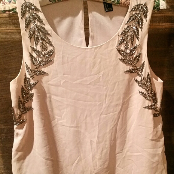 Diamond and Beaded Floral Top - Picture 2 of 3